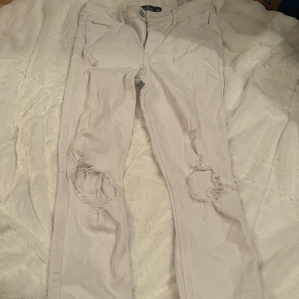 5R hollister white jeans